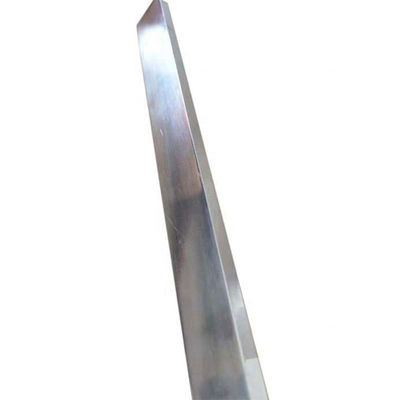 Barras redondas de acero de aleación laminada en caliente de longitud personalizable para balaustrada de poste plano de acero inoxidable de la serie 300 y personalizables