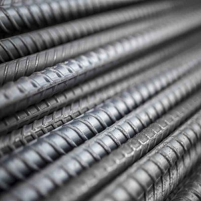 Tolerancia ± 1% HRB400 / HRB500 Barra de acero para la construcción Barra redonda reforzada de hormigón resistente a la corrosión