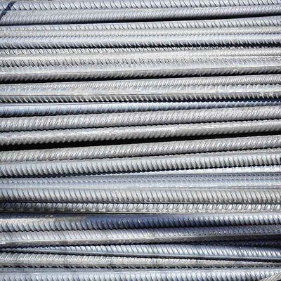Rebarras de acero con nervadura en caliente HRB500 de grado para doblar y reforzar Servicio de procesamiento de carbono deformado bajo en carbono medio-alto