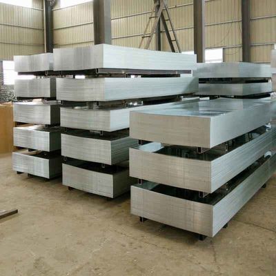 Fabricación de contenedores galvanizados recubiertos de carbono Q235 resistentes al desgaste de acero de hierro fundido para un rendimiento duradero