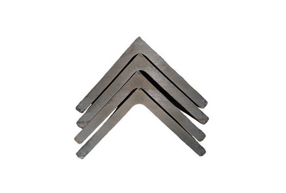 Barras angulares con ranuras de acero inoxidable de 6 ángulos de 50x50x5 mm de grado 304L/316L/904L para superficies BA/2B/NO.1/NO.3/NO.4/8K/HL/EMBOSSED