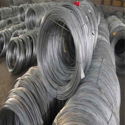 Técnica de malla de alambre galvanizado soldado para la fabricación de cercas de granja de longitud personalizada