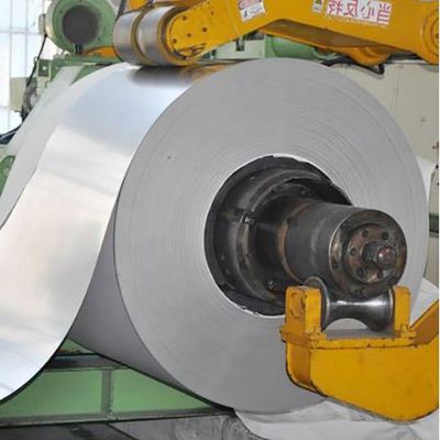 304 BA Superficie de acabado de la bobina de acero inoxidable para AISI ASTM 201 316L 2707 2906 3207 Duplex 1.4529 440a 904 402j2 316ti 0,8 mm