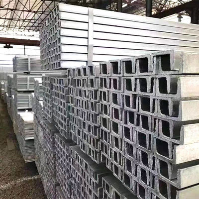 Acero laminado en frío altamente controlable U 4 C Tamaños de hierro de canal para la facturación de la construcción por sección de canal de peso real