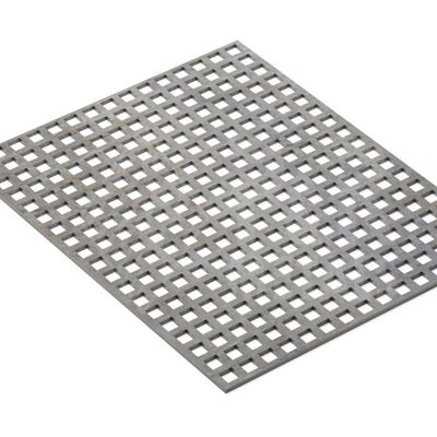 Hoja perforada de acero inoxidable 304 409L en 0,6 mm 0,8 mm 2 mm de espesor para aplicaciones industriales de longitud personalizada