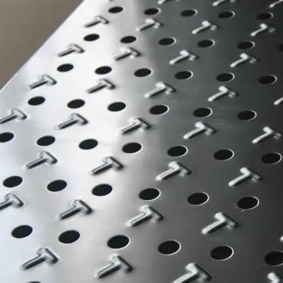 304L 316L 410 Acero inoxidable placa de metal perforada perforada para la decoración ASTM Estándar de acabado de superficie No.3 Zhongyu