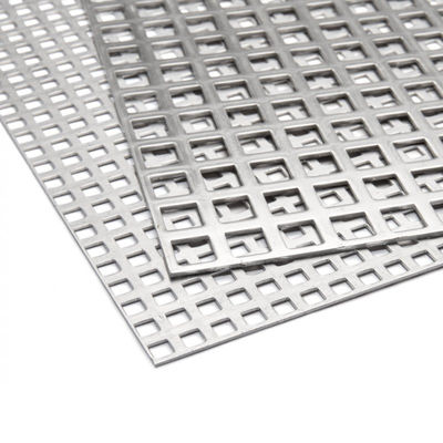 Taller de hoyos perforados de alta pureza con hojas de metal perforadas con NO.1/2B/BA/NO.4/8K/SB/HL/superficies grabadas/grabadas/decoradas