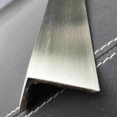Barras de ángulo de acero inoxidable de grado Q235B/Q355B/SS400/SS490/ST52/Q390B/Q420B/S235JR/S275JR/S355JR para acero laminado en frío caliente