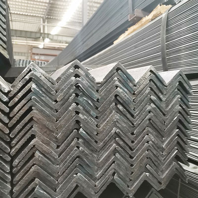 Serie Q195-Q420 Grado 135 de acero al carbono Corte de barras de acero de ángulo y perforador de 6 mm con superficie plana de acero suave