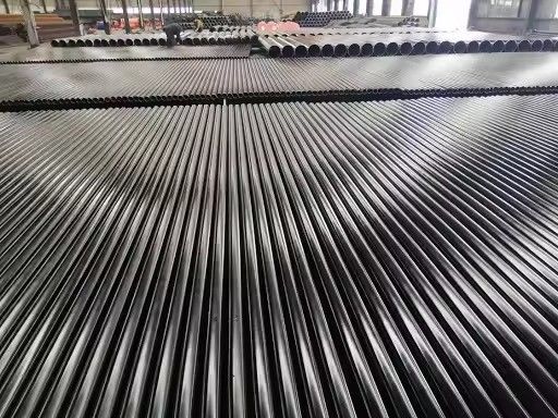 Tubo sin costura laminado en caliente para alta presión Tubo de aleación 13crmo44 Horno de tratamiento térmico ms 114mm Tubo de agua de acero al carbono