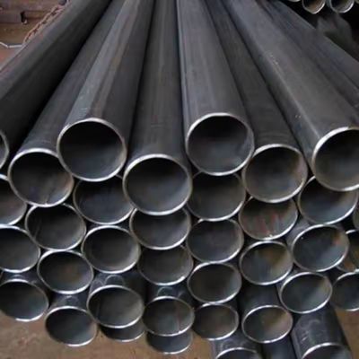 Tubo sin costura laminado en caliente para alta presión Tubo de aleación 13crmo44 Horno de tratamiento térmico ms 114mm Tubo de agua de acero al carbono