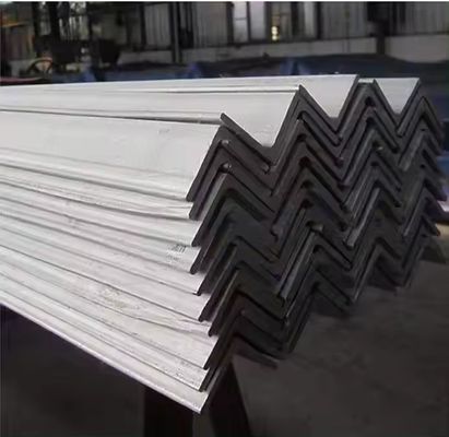 30x30x3 Acero galvanizado de pared seca de revestimiento delgado Barra de ángulo L laminado en caliente laminado en frío Superficie equilátera de acero suave plano