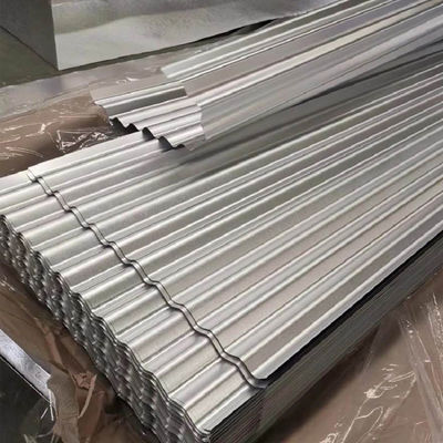 Decoiling 0.4mm 24 Gauge Galvanizado 4ft x 16ft 35 Hojas de hierro de chapa Hojas de acero corrugado Tejas de acero agitar Techo paneles metálicos