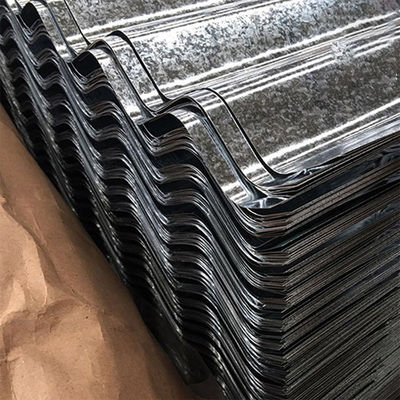 Decoiling 0.4mm 24 Gauge Galvanizado 4ft x 16ft 35 Hojas de hierro de chapa Hojas de acero corrugado Tejas de acero agitar Techo paneles metálicos