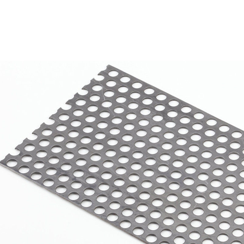El cliente de espesor de la hoja perforada de acero inoxidable 201 316L 904L 310S SS 304 placa para la decoración del techo Solución